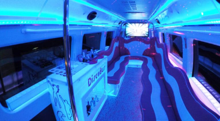 LimoBus Negro | Alquiler Limusinas Barcelona | Limusinas Premium